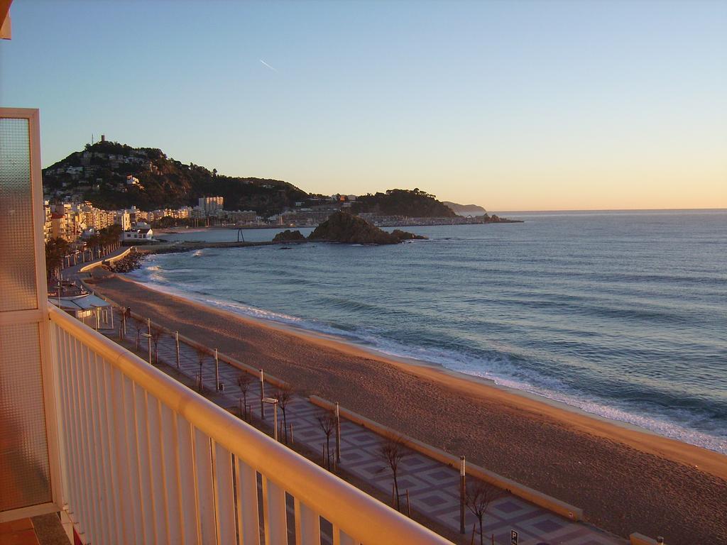 Apartaments El Sorrall Blanes Esterno foto