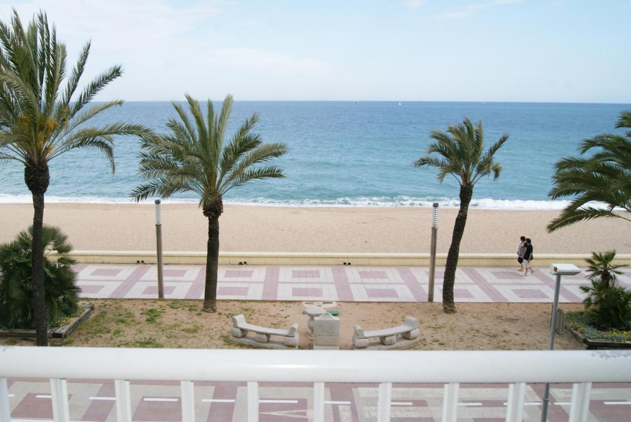 Apartaments El Sorrall Blanes Esterno foto